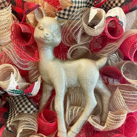 Golden Reindeer Deco Mesh Christmas Wreath - 24 inch - Picture 4 of 4